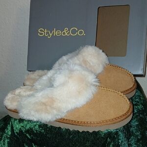 Style & Co. Women's Slippers with Cream Faux Fur